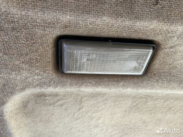 Центральный плафон на Ваз 21099