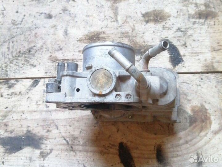 Дросельная заслонка Honda Civic 4D 1.8