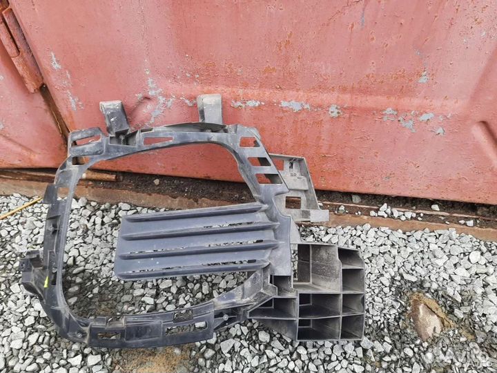 Кронштейн дхо renault kaptur левый оригинал