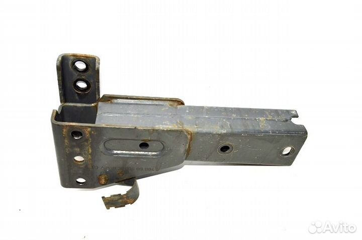 Кронштейн усилителя бампера, правый mercedes-benz