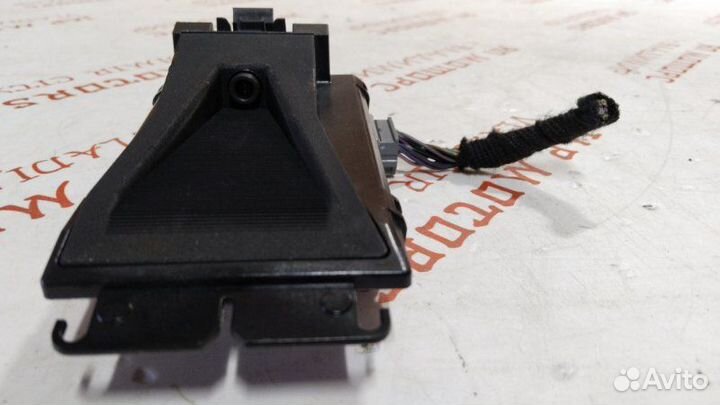 Камера переднего вида Volvo V40 хетчбек B5204T9