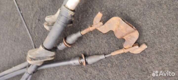 Троса ручника Seat Ibiza