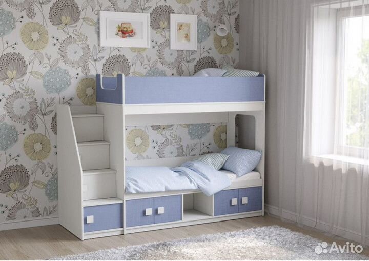 Двухъярусная кровать