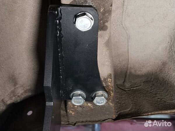 Фаркоп Toyota Corolla Spacio 1997-2001