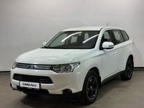 Mitsubishi Outlander 2.0 CVT, 2012, 135 945 км, с пробегом, цена 1 459 000 руб.