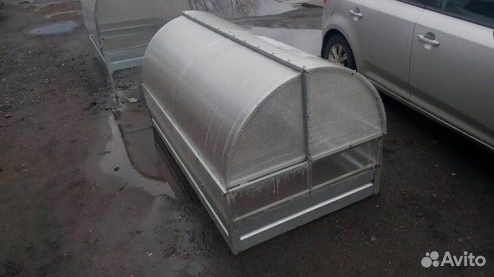 Парник из поликарбоната