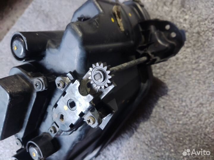 Дневной ходовой огонь передний левый Kia Sorento 4