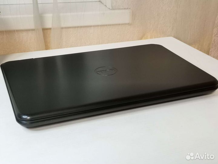 Ноутбук Dell Premium/i5 2450m/GT 525M/RAM 4GB/SSD