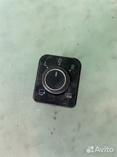 Блок управления зеркалами passat b8