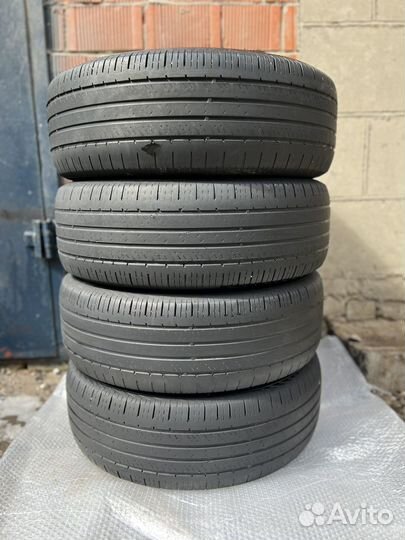 Hankook Dynapro HP2 RA33 235/65 R17 108V