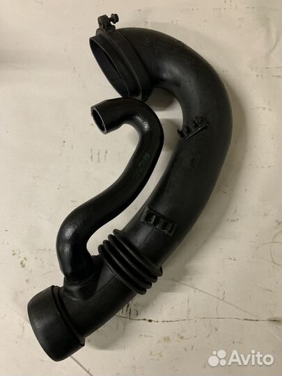 Трубопровод воздуха bmw е39/е60 7786013