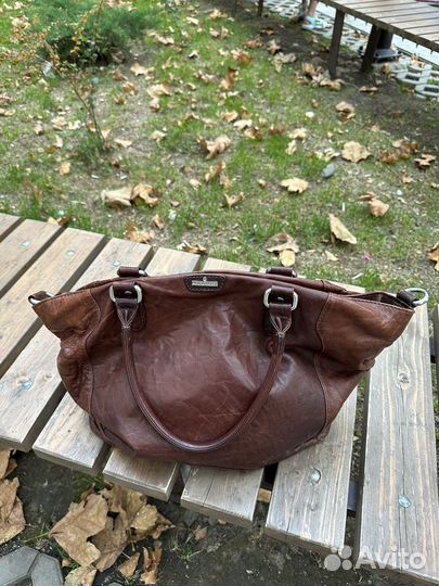 Большая кожаная сумка
