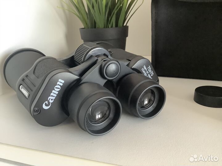 Бинокль Canon