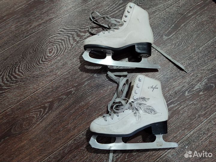 Коньки фигурные