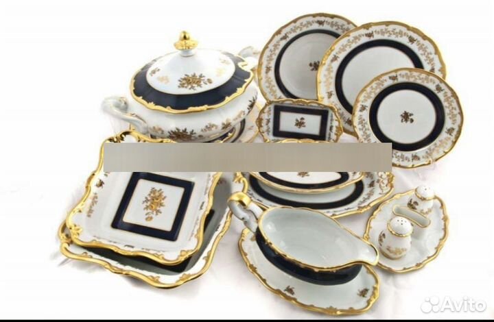 Набор чайно столовой посуды на 12 персон