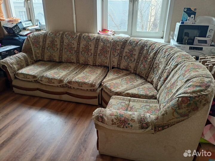 Угловой диван бу