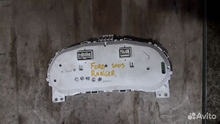 Приборная панель Ford Ranger