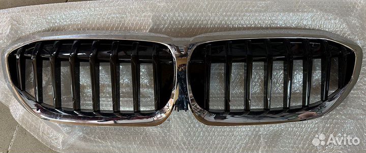 Оригинал. решетка радиатора BMW F10 для 5 series