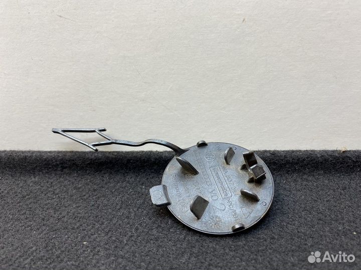 Заглушка буксировочного крюка Vw Tiguan 2017-2020