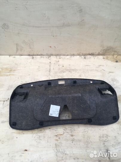 Облицовка крышки багажника Audi A4 B7