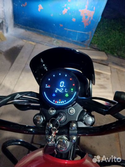 Без вложений, сел поехал. Документы в порядке