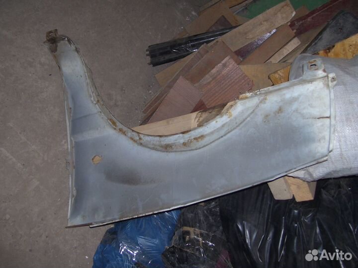 Ока крыло правое