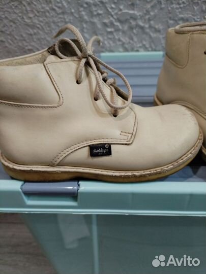 Ботинки 25