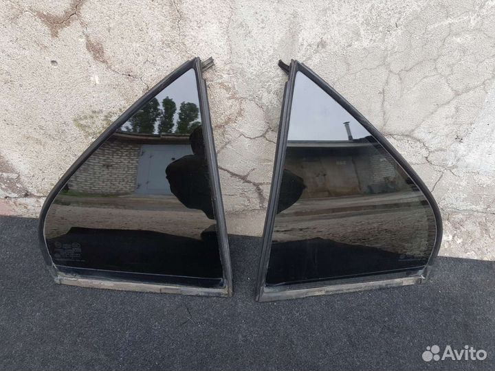 Стекло заднее левое Hyundai accent