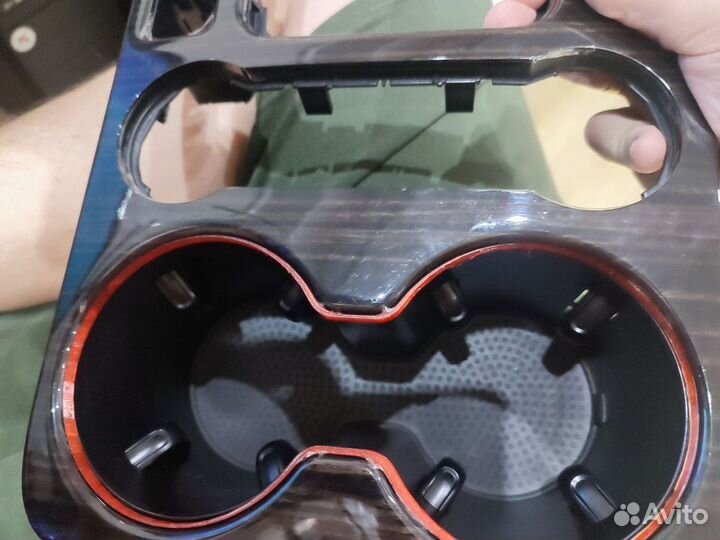 VW Touareg подсветка подстаканников