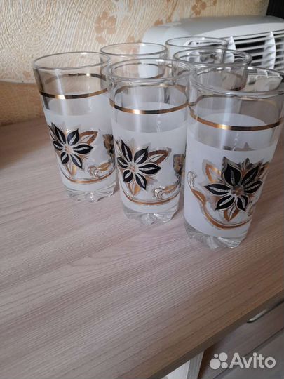 Посуда икорница, стаканы