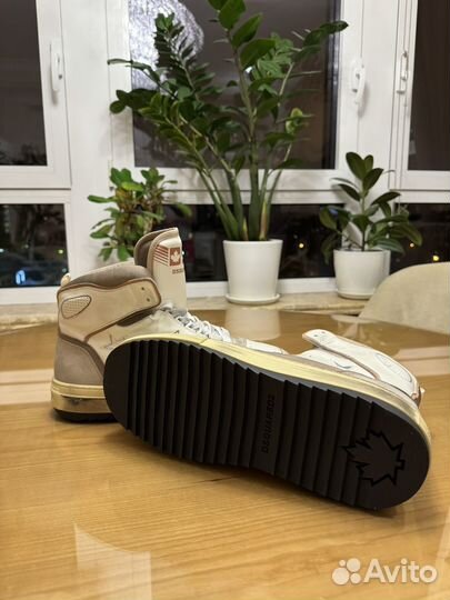 Кроссовки зимние