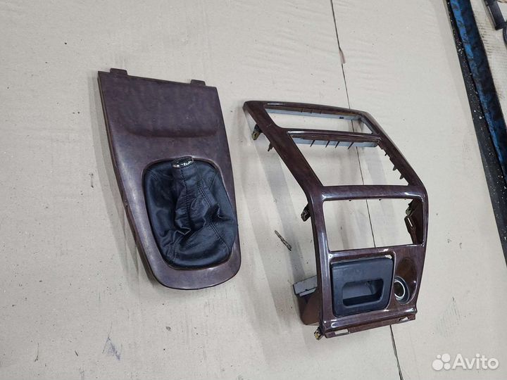 Накладка декоративная Mitsubishi Galant 8