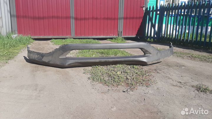 Нижняя часть бампера
