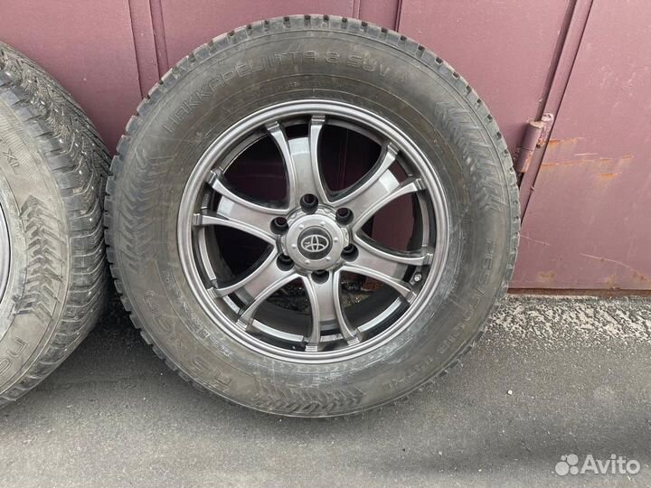 Комплект зимних колес Тойота Прадо r18