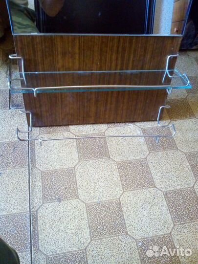 Зеркало настенное 40х75 с полками