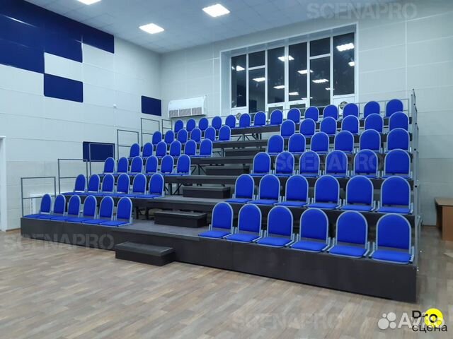 Телескопические трибуны с мягкими сиденьями