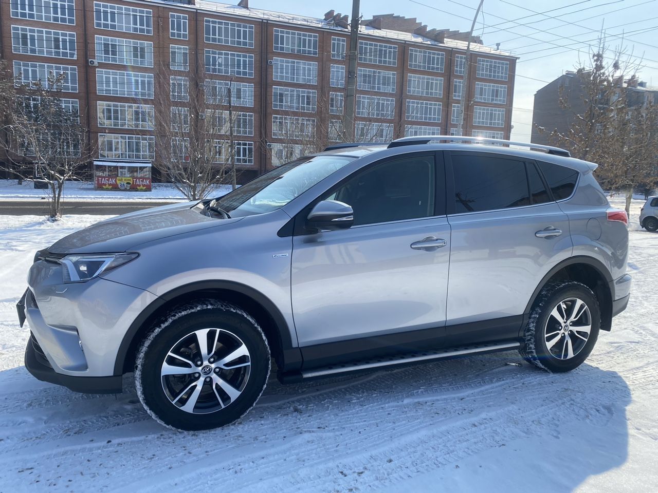 Toyota RAV4: фото владельца