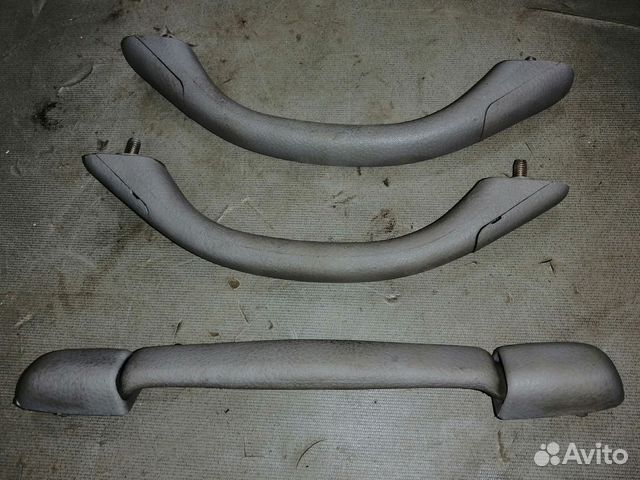 Ручка внутренняя потолочная для Subaru Forester 1