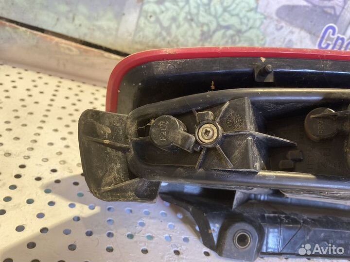 Фонарь задний левый fiat Punto