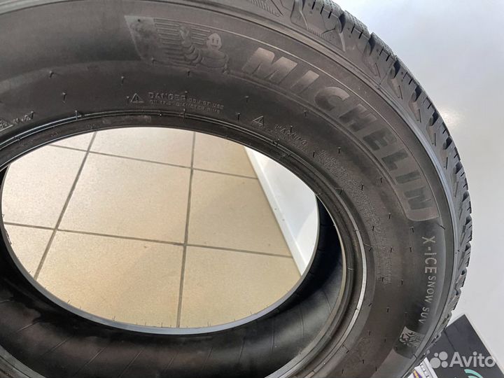 Michelin X-Ice Snow SUV 285/35 R21 105H