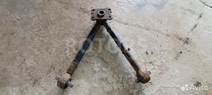 Тяга реактивная V-образная Volvo FH 3 2015