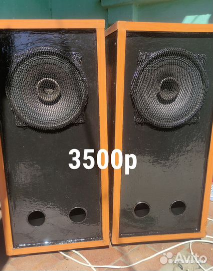 Акустические колонки большие