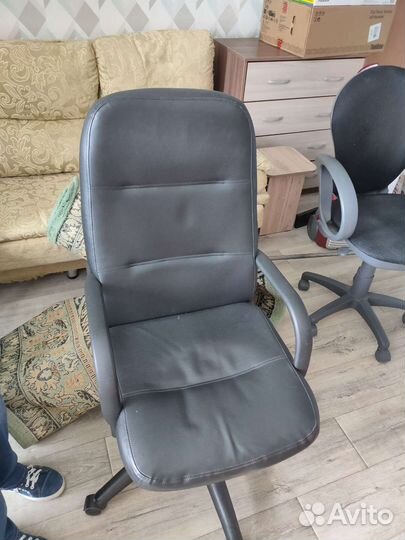 Кожаное Компьютерное кресло большое + доставка