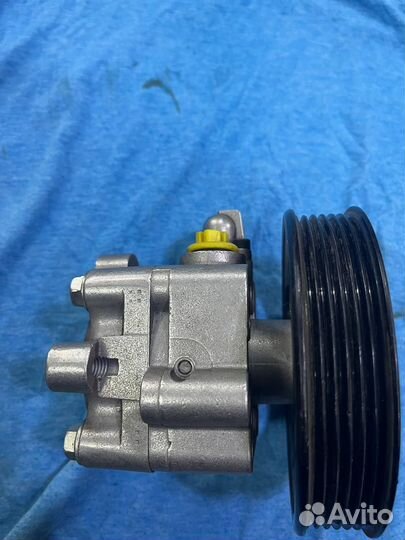 Насос гур Nissan