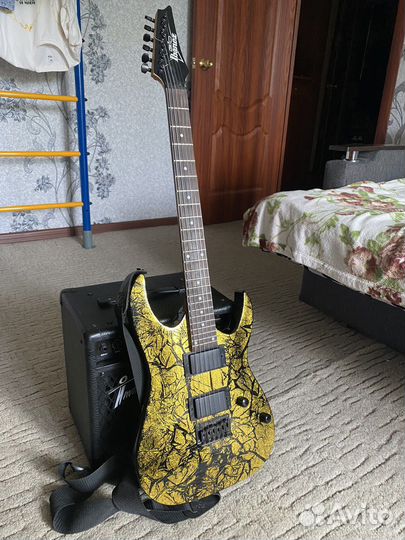 Электрогитара ibanez