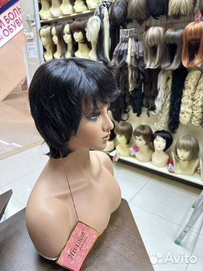 Парик из натуральных волос с имитацией кожи головы