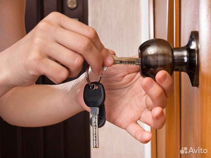 Вскрытие и замена дверных замков, квартир, авто