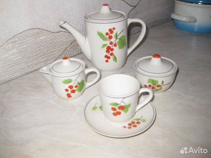 Детская посуда