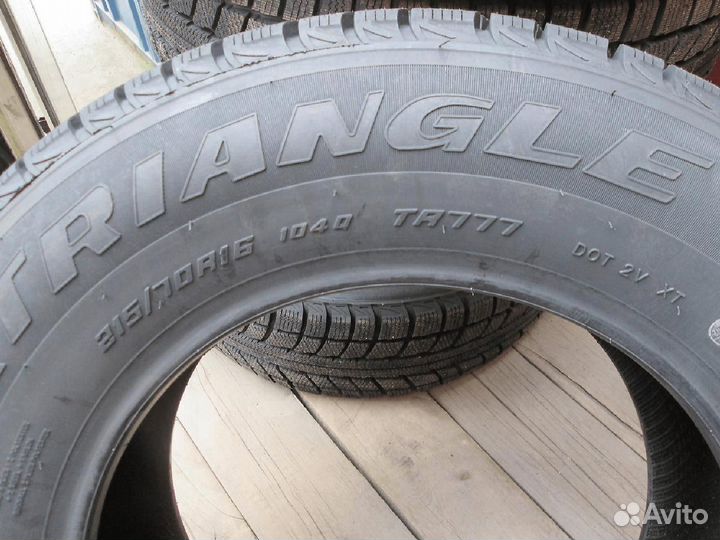 Triangle TR777 215/70 R16 104T