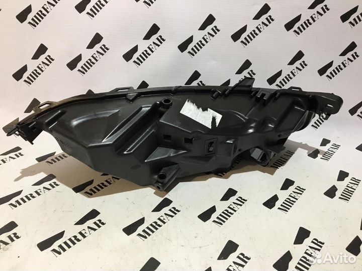 Левый корпус фары Jaguar XF II 2015-2020 Full LED